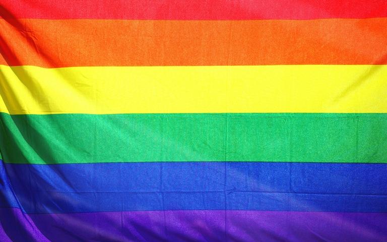 Bandeira arco-íris
